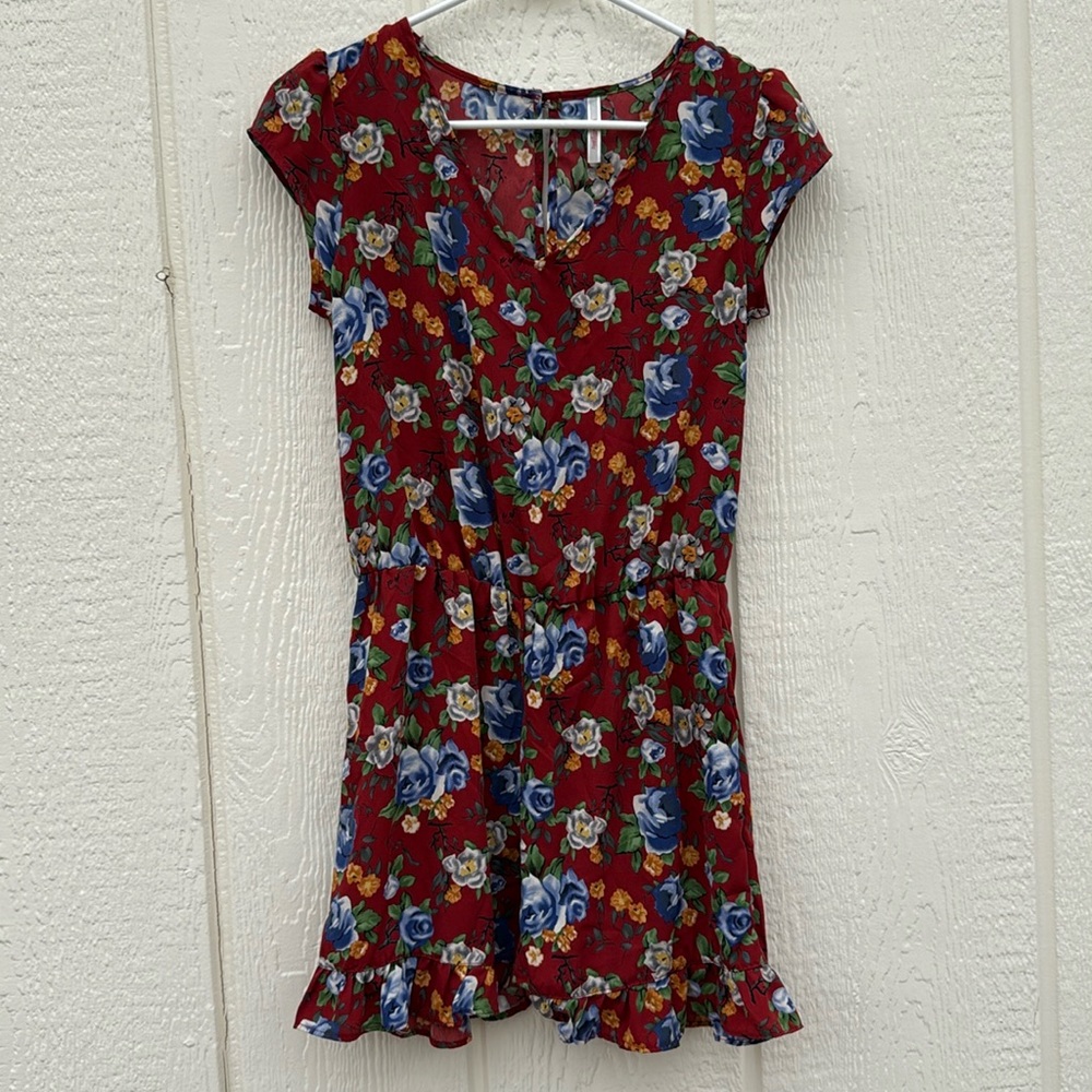 My Story Floral Romper Sz S Cap Sleeves Elastic Waist Frilly Bottom Feminine